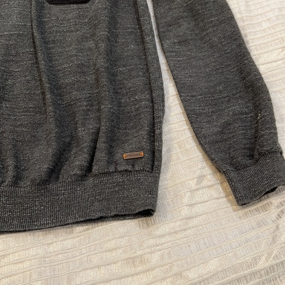 BOSS sweater - Picture 2 of 4